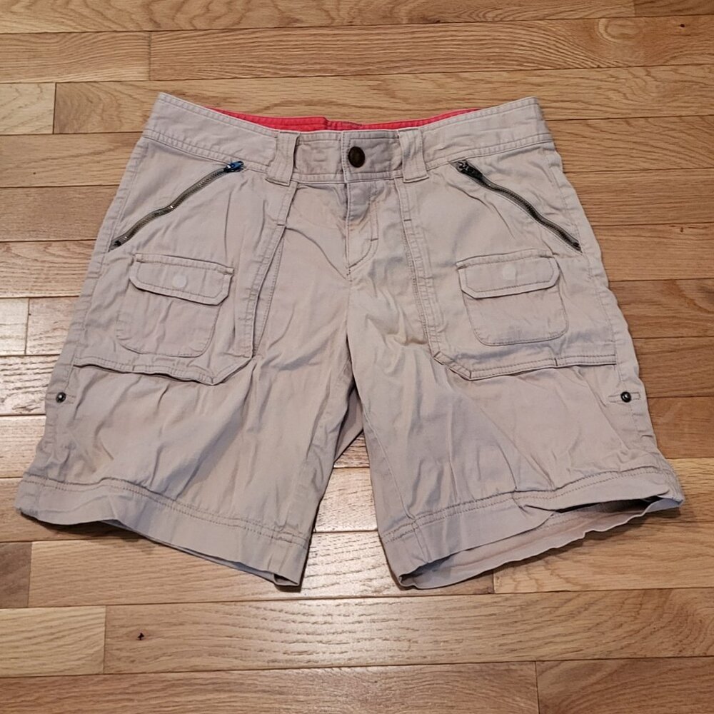 Athleta Coastal Cargo Convertible Hiking Shorts - Tan - Size 4